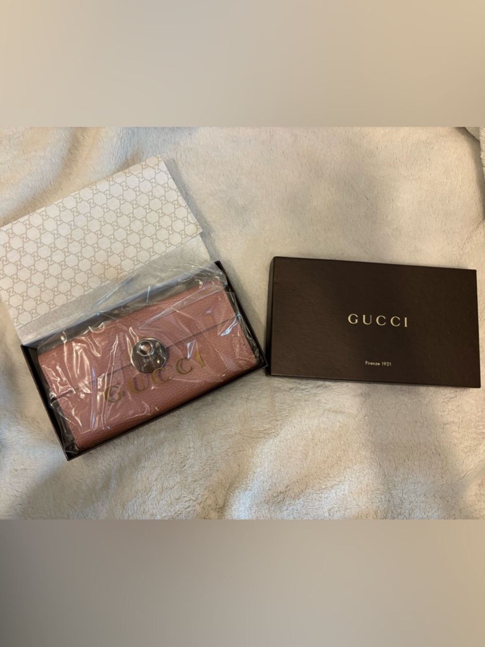 Gucci Rose Pink Leather Continental Wallet with Gold Logo